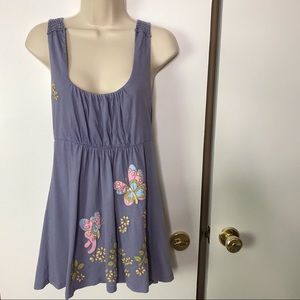 LIVE WITH LOVE embroidered tunic top size large